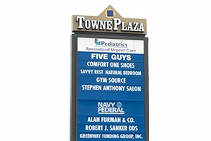 Towne Plaza sign